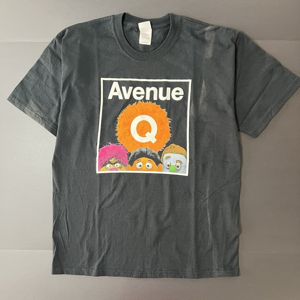 Avenue Q T-Shirt Puppet Musical Comedy Show Y2K 2000s Black Street Men's Large